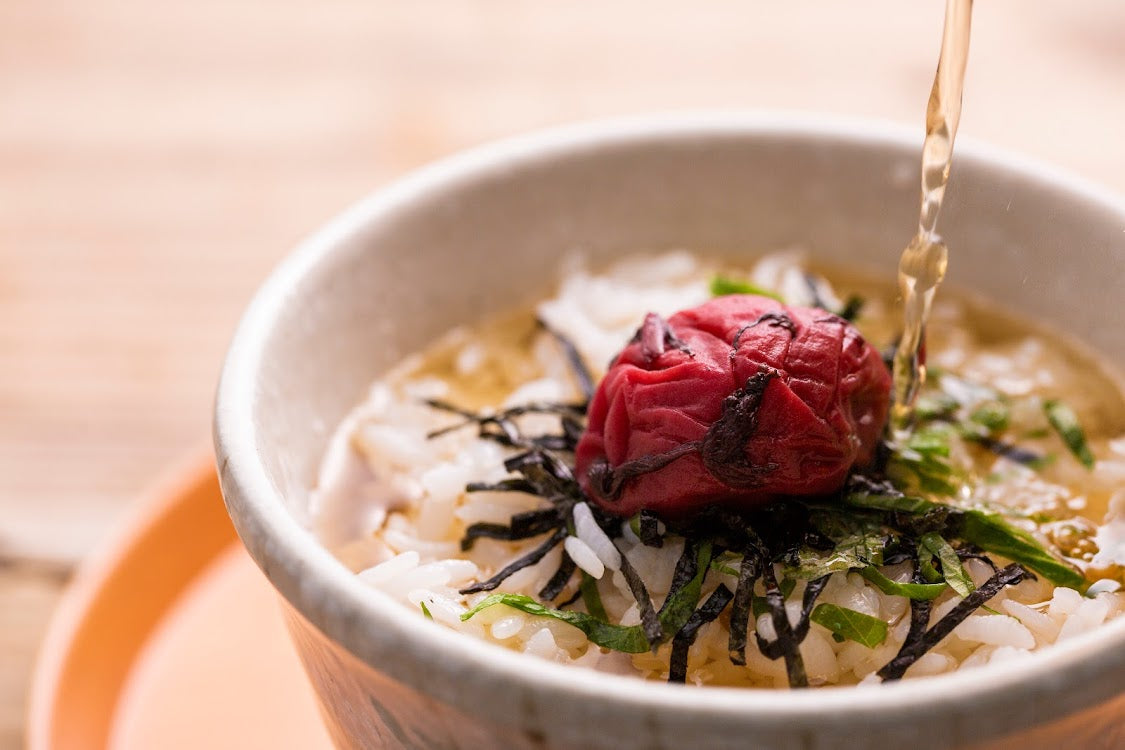 【贈答】"シワが寄るまで共に健康で" 食卓を彩る紅白ギフト